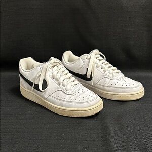 Nike Court Vision Low Sneakers